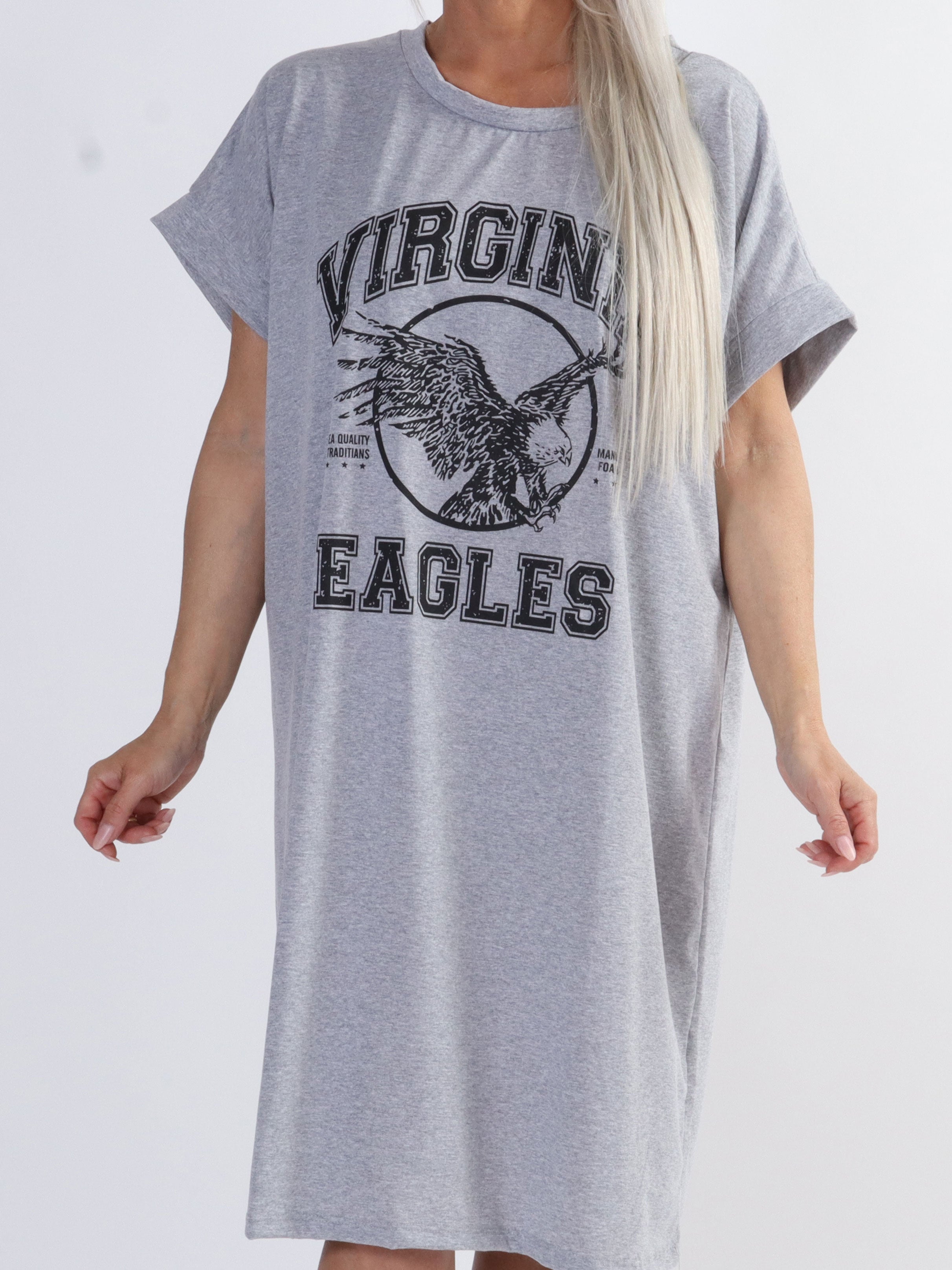 Virginia - Blød plus size t-shirt kjole med motiv